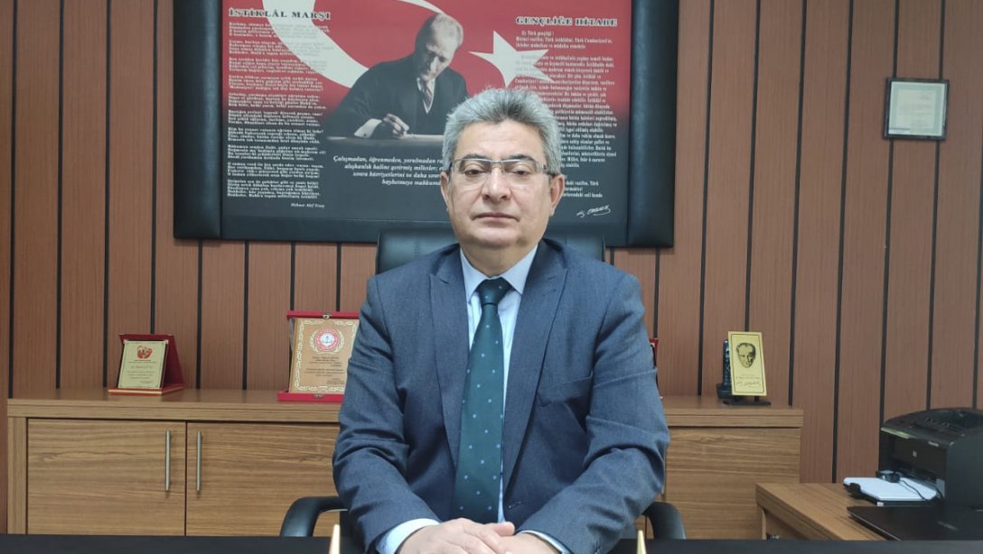 İlçe Milli Eğitim Müdürümüz Kemal ÇİFTÇİ'nin Ramazan Bayramı Mesajı