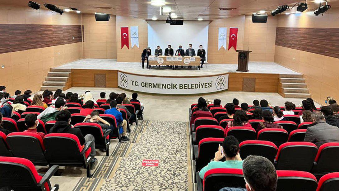 Himmet Çondur Cumhuriyet Ortaokulu 8.Sınf Öğrencilerine, Kariyer Günleri Kapsamında Bilgiler Verildi
